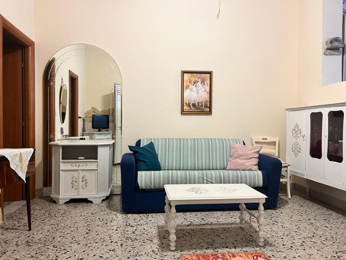 Myhouse 1 - Le Meraviglie Di - 7 Minuti Humanitas Aeroporto Apartment