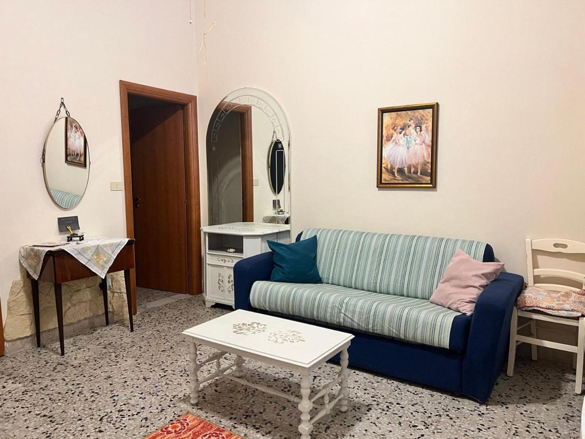 Apartment Myhouse 1 - Le Meraviglie Di - 7 Minuti Humanitas Aeroporto *