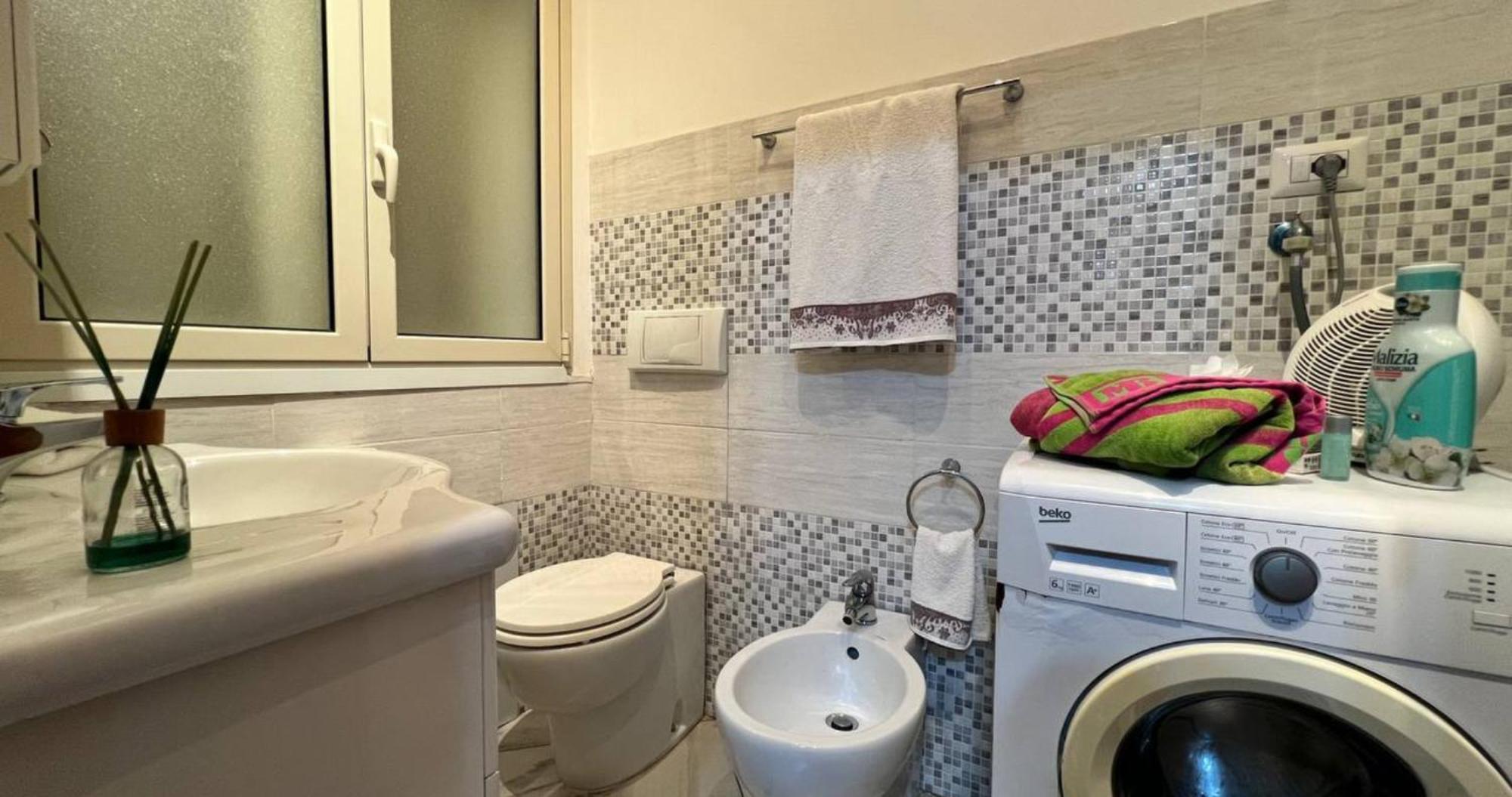 Apartment Myhouse 1 - Le Meraviglie Di - 7 Minuti Humanitas Aeroporto CTA